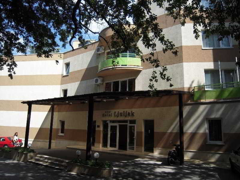 Ljuljak Hotel Golden Sands Exterior foto