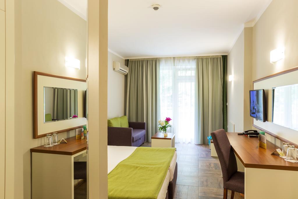 Ljuljak Hotel Golden Sands Habitación foto